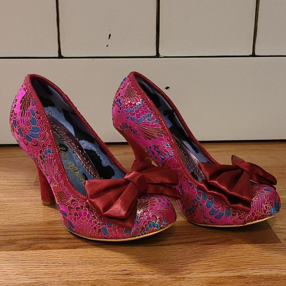 Pink heels